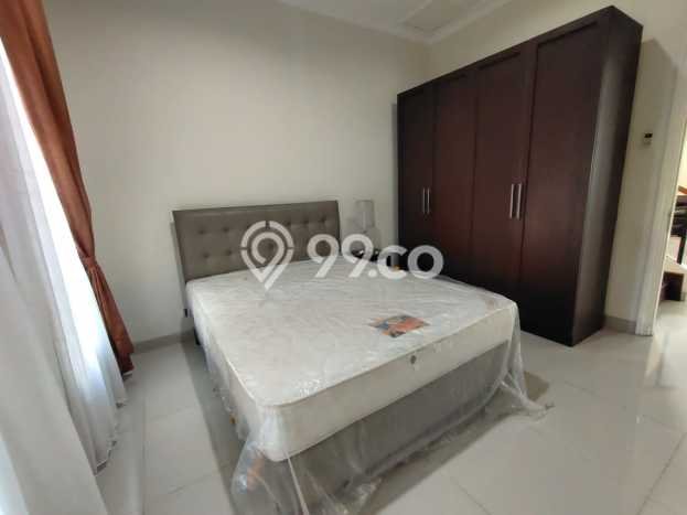 Disewakan! Rumah 4 Kamar Tidur &
3 Kamar Mandi di Gading Serpong, Tangerang Disewakan! Rumah 4 Kamar Tidur &
3 Kamar Mandi di Gading Serpong, Tangerang