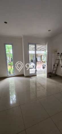 Rumah Kontrakan Tangerang LT 96m2 LB 140m2 Area Gading Serpong Rumah Kontrakan Tangerang LT 96m2 LB 140m2 Area Gading Serpong
