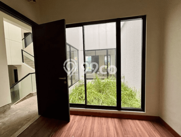 Rumah Luxury Modern Tanpa Renovasi di Summarecon Serpong Tangerang Rumah Luxury Modern Tanpa Renovasi di Summarecon Serpong Tangerang
