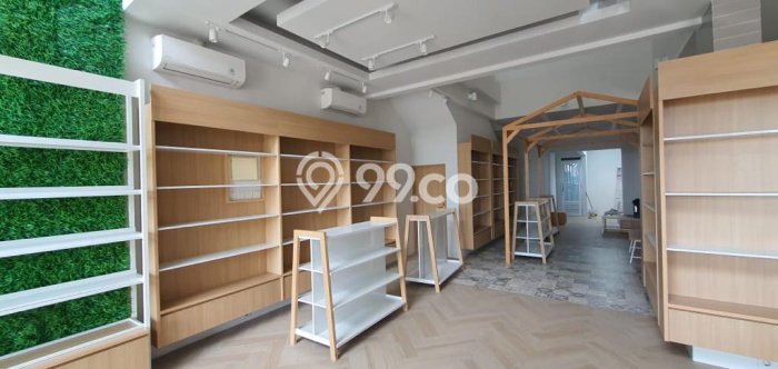Ruko Kawasan Gading Serpong, Luas 405m², Lokasi Berkembang, Mainroad Ruko Kawasan Gading Serpong, Luas 405m², Lokasi Berkembang, Mainroad