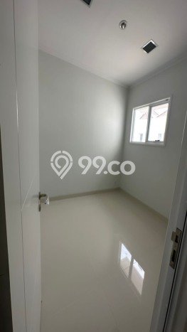 Rumah Asri 4 KT di Gading Serpong, Tangerang - Luas Tanah 144m² Rumah Asri 4 KT di Gading Serpong, Tangerang - Luas Tanah 144m²