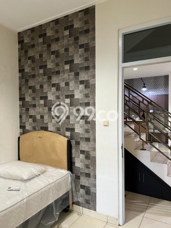 Rumah di Gading Serpong, 3 KT, Dekat Rumah Sakit, Luas 104m² LB 160m² Rumah di Gading Serpong, 3 KT, Dekat Rumah Sakit, Luas 104m² LB 160m²