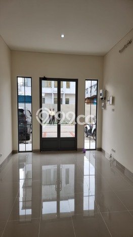 PRIME LOCATION! Ruko di Gading Serpong, Luas 91m², Kawasan Ramai, Siap Pakai PRIME LOCATION! Ruko di Gading Serpong, Luas 91m², Kawasan Ramai, Siap Pakai