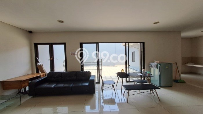 SPECIAL RATE! Rumah di BSD City, 3 KM, Area Asri, Luas 180m² Bangunan 125m² SPECIAL RATE! Rumah di BSD City, 3 KM, Area Asri, Luas 180m² Bangunan 125m²