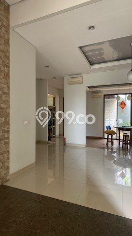 Rumah Asri area BSD Green Wich, 4 KM, Area Strategis, Luas 250m² LB 215m² Rumah Asri area BSD Green Wich, 4 KM, Area Strategis, Luas 250m² LB 215m²