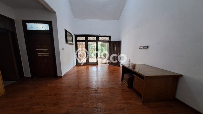 BEST DEAL! Rumah area Alam Sutera, 1 KM, Dekat Fasilitas Umum, Luas 96m² Bangunan 56m² BEST DEAL! Rumah area Alam Sutera, 1 KM, Dekat Fasilitas Umum, Luas 96m² Bangunan 56m²