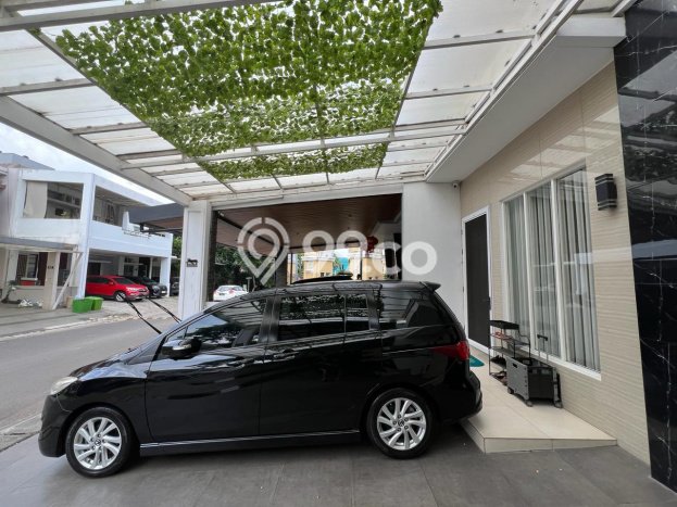 Rumah Nyaman dengan 4 Kamar Tidur dan 3 Kamar Mandi di Area Puri Mansion, Jakarta Barat Rumah Nyaman dengan 4 Kamar Tidur dan 3 Kamar Mandi di Area Puri Mansion, Jakarta Barat