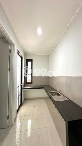 Rumah Elit Modern Tanpa Renovasi di Alam Sutera Tangerang Rumah Elit Modern Tanpa Renovasi di Alam Sutera Tangerang