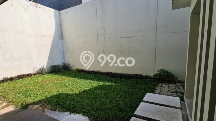 PRIME LOCATION! Rumah di BSD City, 3 KT, Area Tenang, Luas 162m² Bangunan 125m² PRIME LOCATION! Rumah di BSD City, 3 KT, Area Tenang, Luas 162m² Bangunan 125m²