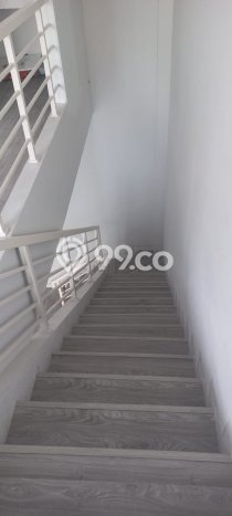 Ruko di Gading Serpong, Luas 80m², Area Komersial, Siap Operasi Ruko di Gading Serpong, Luas 80m², Area Komersial, Siap Operasi