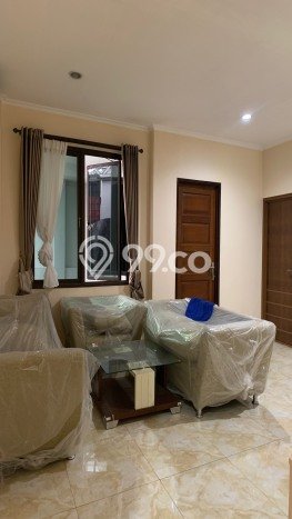 Jarang Ada! Rumah Sewa 4 Kamar Bagus Siap Huni Gading Serpong Serenade Lake Jarang Ada! Rumah Sewa 4 Kamar Bagus Siap Huni Gading Serpong Serenade Lake