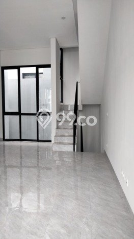 Jual Rumah Luas Elegan Dengan View Eksklusif di BSD City, Tangerang Jual Rumah Luas Elegan Dengan View Eksklusif di BSD City, Tangerang