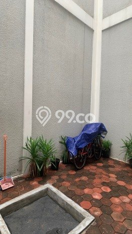 Disewakan Rumah Harga Terjangkau di Gading Serpong The Spring Tangerang dengan 3 KT Disewakan Rumah Harga Terjangkau di Gading Serpong The Spring Tangerang dengan 3 KT