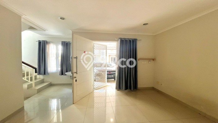 Sewa Rumah Murah di Gading Serpong Samara Village Tangerang Punya 2 Kamar Tidur Sewa Rumah Murah di Gading Serpong Samara Village Tangerang Punya 2 Kamar Tidur