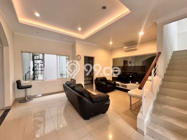 INVESTASI CERDAS! Rumah Premium Gading Serpong, Tangerang, Luas Tanah 160m² LB 200m² INVESTASI CERDAS! Rumah Premium Gading Serpong, Tangerang, Luas Tanah 160m² LB 200m²