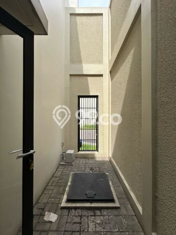 Rumah Strategis Gading Serpong, Tangerang, Luas 149m² LB 134m² Rumah Strategis Gading Serpong, Tangerang, Luas 149m² LB 134m²