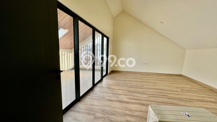 Sewa Rumah Murah di Gading Serpong Tangerang Punya 3 KT Sewa Rumah Murah di Gading Serpong Tangerang Punya 3 KT