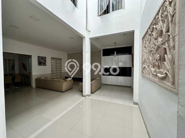 Disewakan Rumah Harga Terjangkau di Gading Serpong Tangerang Punya 4 Kamar Tidur Disewakan Rumah Harga Terjangkau di Gading Serpong Tangerang Punya 4 Kamar Tidur