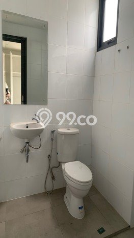 Disewakan! Rumah 3 Kamar Tidur &
2 Kamar Mandi di BSD City, Tangerang Disewakan! Rumah 3 Kamar Tidur &
2 Kamar Mandi di BSD City, Tangerang