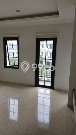 Rumah Minimalis area Alam Sutera, Tangerang, LT 144m² LB 277m² Rumah Minimalis area Alam Sutera, Tangerang, LT 144m² LB 277m²