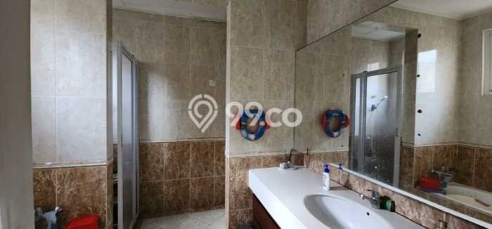 Rumah 4 KT 3 KM di Area Premium Alam Sutera, Tangerang Rumah 4 KT 3 KM di Area Premium Alam Sutera, Tangerang