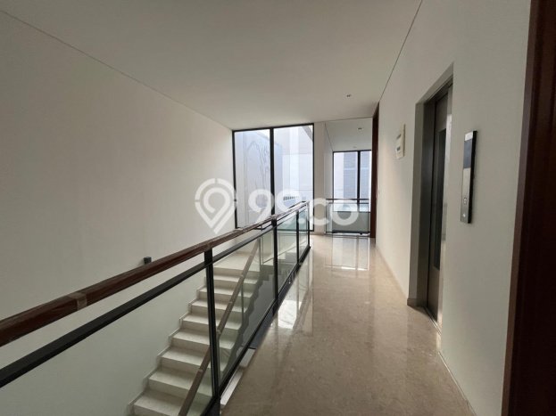 For Sale! Premium House LT 396m2 Desain Elegan di BSD City For Sale! Premium House LT 396m2 Desain Elegan di BSD City