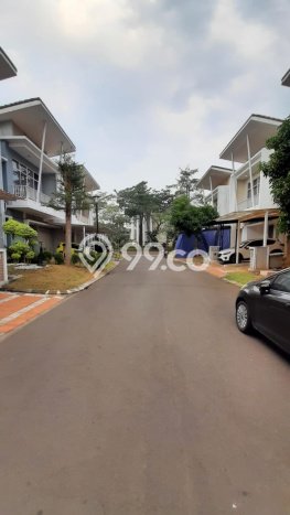 FEATURED! Rumah Nyaman di Gading Serpong The Spring, LT 180m² Bangunan 207m² FEATURED! Rumah Nyaman di Gading Serpong The Spring, LT 180m² Bangunan 207m²