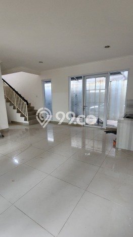 Sewa Rumah Murah di Gading Serpong Tangerang Punya 3 Kamar Tidur Sewa Rumah Murah di Gading Serpong Tangerang Punya 3 Kamar Tidur