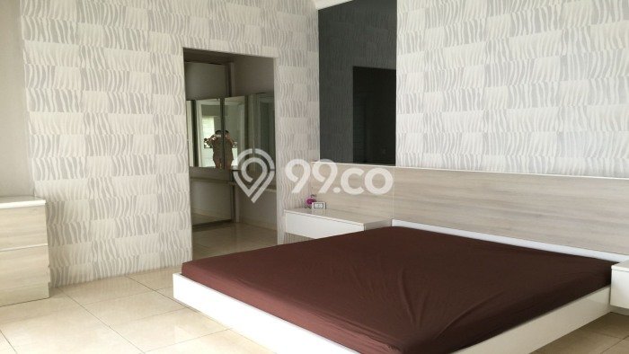 Disewakan! Rumah 3 Kamar Tidur &
4 Kamar Mandi di Alam Sutera, Tangerang Disewakan! Rumah 3 Kamar Tidur &
4 Kamar Mandi di Alam Sutera, Tangerang
