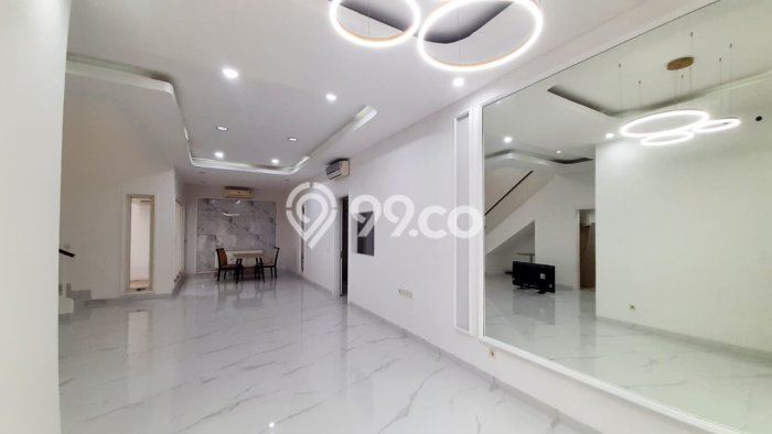 FEATURED! Rumah Nyaman di Gading Serpong The Spring, LT 180m² Bangunan 207m² FEATURED! Rumah Nyaman di Gading Serpong The Spring, LT 180m² Bangunan 207m²