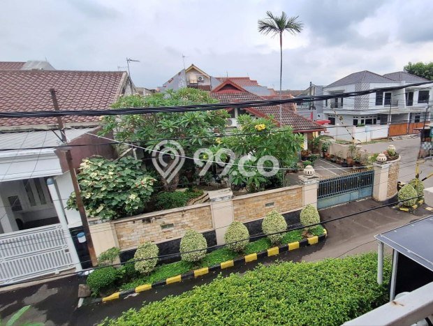 For Sale! Premium House LT 180m2 Desain Modern di Jatiwaringin For Sale! Premium House LT 180m2 Desain Modern di Jatiwaringin