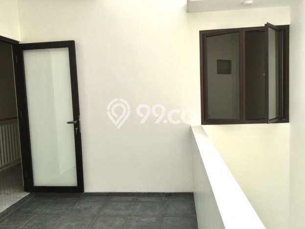 Jual Segera Rumah 4 KT 4 KM di Rawamangun, Jakarta Timur Jual Segera Rumah 4 KT 4 KM di Rawamangun, Jakarta Timur
