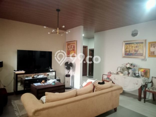 Rumah Eksklusif Siap Huni LT 550m2 di Duren Sawit, Jakarta Timur Rumah Eksklusif Siap Huni LT 550m2 di Duren Sawit, Jakarta Timur