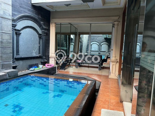 Rumah Mewah Dijual LT 481m2 di Duren Sawit, Jakarta Timur Rumah Mewah Dijual LT 481m2 di Duren Sawit, Jakarta Timur