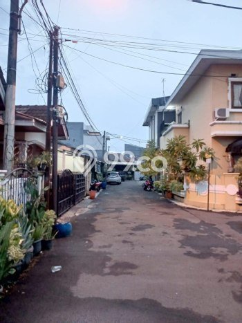 Rumah Strategis Modern Lb 100m2 di Mustikajaya, Bekasi Rumah Strategis Modern Lb 100m2 di Mustikajaya, Bekasi