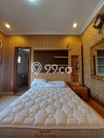 Rumah Elit Modern Tanpa Renovasi di Fatmawati Jakarta Selatan Rumah Elit Modern Tanpa Renovasi di Fatmawati Jakarta Selatan