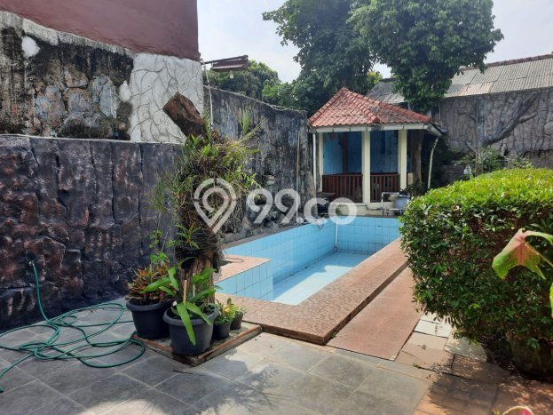 Dijual Rumah Mewah Megah Dengan View Cantik di Condet, Jakarta Timur Dijual Rumah Mewah Megah Dengan View Cantik di Condet, Jakarta Timur