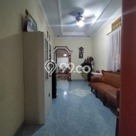 For Sale Rumah 4 Kamar Lokasi Strategis Bagus dan Strategis di Setu For Sale Rumah 4 Kamar Lokasi Strategis Bagus dan Strategis di Setu