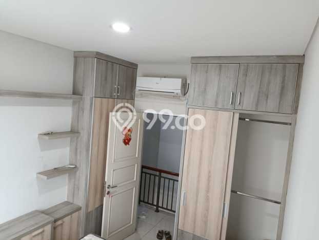 Disewakan! Rumah 2 Kamar Tidur &
2 Kamar Mandi di Gading Serpong, Tangerang Disewakan! Rumah 2 Kamar Tidur &
2 Kamar Mandi di Gading Serpong, Tangerang