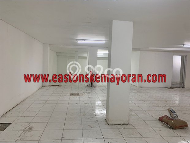 AREA BISNIS! Ruko Kawasan Grogol Petamburan, Luas 473m2m², Jalan Utama AREA BISNIS! Ruko Kawasan Grogol Petamburan, Luas 473m2m², Jalan Utama