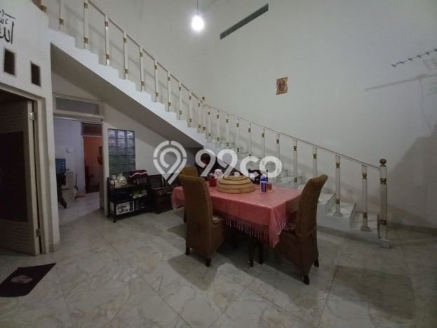 Dijual Hunian Rumah Terawat 4 Kamar di Cikunir, Bekasi Dijual Hunian Rumah Terawat 4 Kamar di Cikunir, Bekasi
