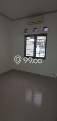 KESEMPATAN EMAS! Rumah area Cikunir, Bekasi, Luas 180m² LB 90m² KESEMPATAN EMAS! Rumah area Cikunir, Bekasi, Luas 180m² LB 90m²