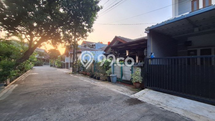 Rumah Modern 4 KT di Pekayon Bekasi Semi Furnished Rumah Modern 4 KT di Pekayon Bekasi Semi Furnished