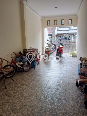 Rumah Kualitas Premium 4 Kamar Tidur Akses Mudah di Jantung Kota Galaxy, Bekasi Rumah Kualitas Premium 4 Kamar Tidur Akses Mudah di Jantung Kota Galaxy, Bekasi