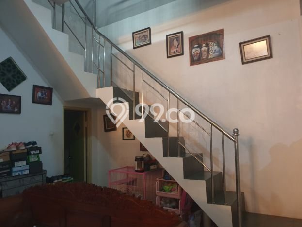 Rumah Elit LB 270m2 Siap Pakai Desain Elegan di Taman Galaxy, Bekasi Rumah Elit LB 270m2 Siap Pakai Desain Elegan di Taman Galaxy, Bekasi