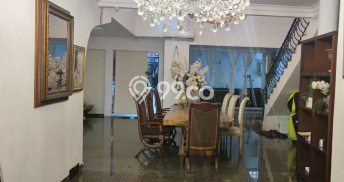 Rumah Elit Modern Tanpa Renovasi di BSD Delatinos Tangerang Rumah Elit Modern Tanpa Renovasi di BSD Delatinos Tangerang