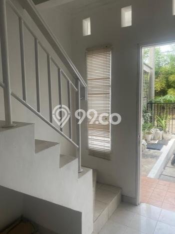 Disewakan! Rumah 2 Kamar Tidur &
2 Kamar Mandi di Taman Palem, Jakarta Barat Disewakan! Rumah 2 Kamar Tidur &
2 Kamar Mandi di Taman Palem, Jakarta Barat