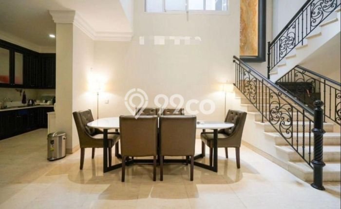 Rumah Elit LB 450m2 Siap Huni Desain Elegan di Permata Buana, Jakarta Barat Rumah Elit LB 450m2 Siap Huni Desain Elegan di Permata Buana, Jakarta Barat