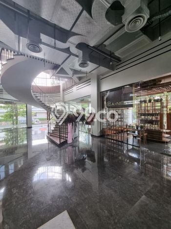 Komersial paling strategis disewakan di Kebayoran Baru Jakarta Selatan Komersial paling strategis disewakan di Kebayoran Baru Jakarta Selatan