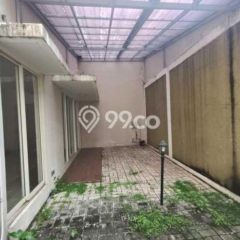 Jual Rumah Mewah Elegan Dengan View Eksklusif di Gading Serpong, Tangerang Jual Rumah Mewah Elegan Dengan View Eksklusif di Gading Serpong, Tangerang